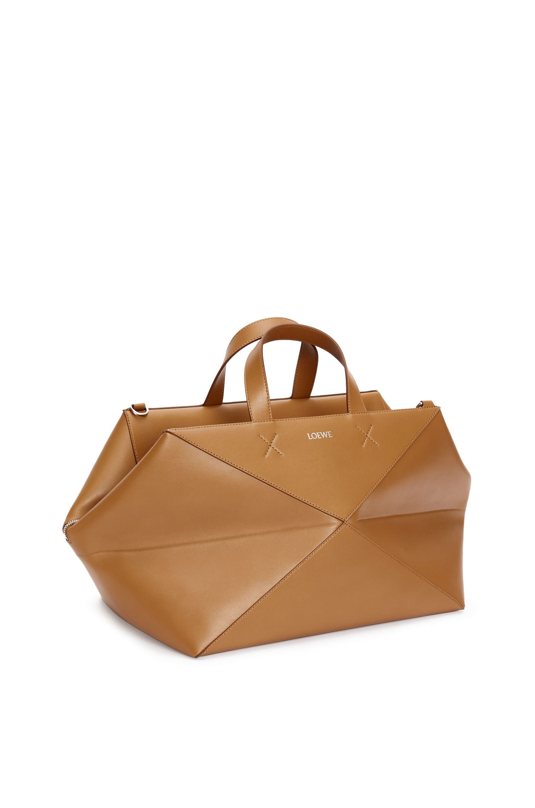 Medium Puzzle Fold duffle in shiny calfskin